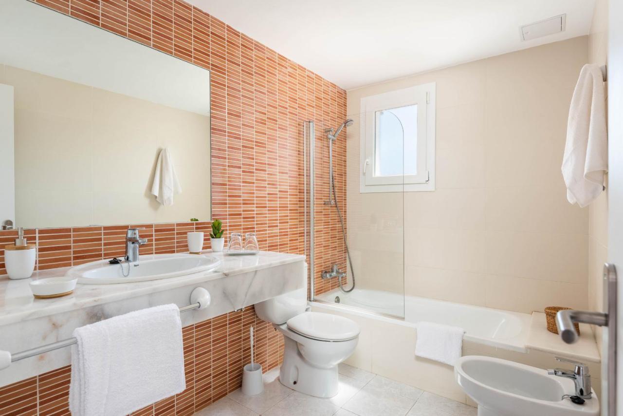 Rimar 4, 2 Bedroom Apartment, Cap D'Artrutx Cala'N Bosch  Exterior photo